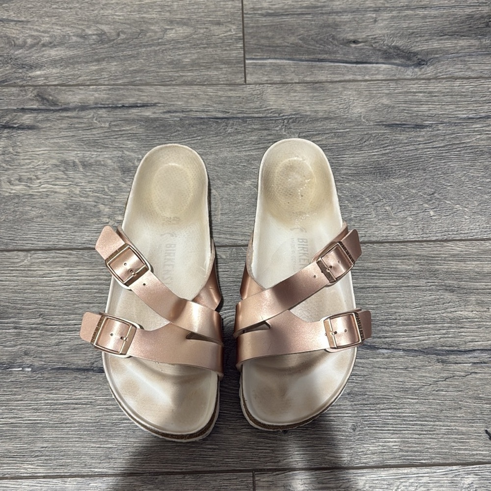• Birkenstock • Yao Balance Slip On Sandals Rose gold 
 41 / US 10 - Picture 2 of 5